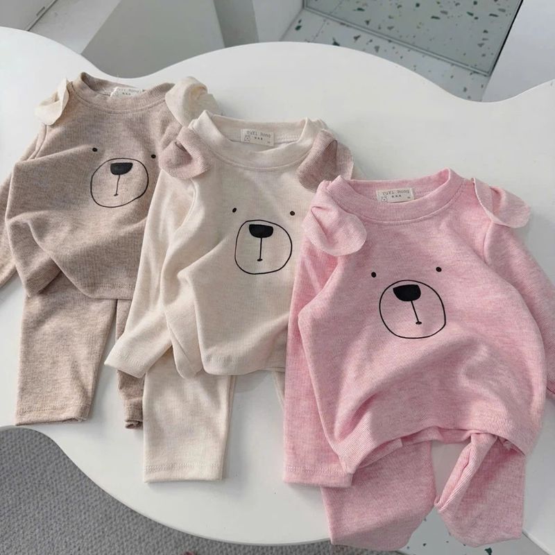 Bộ nỉ bé gái dài tay in gấu Teddy