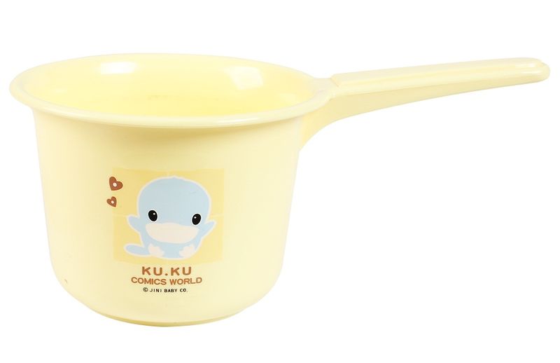 ca nước tắm cho bé