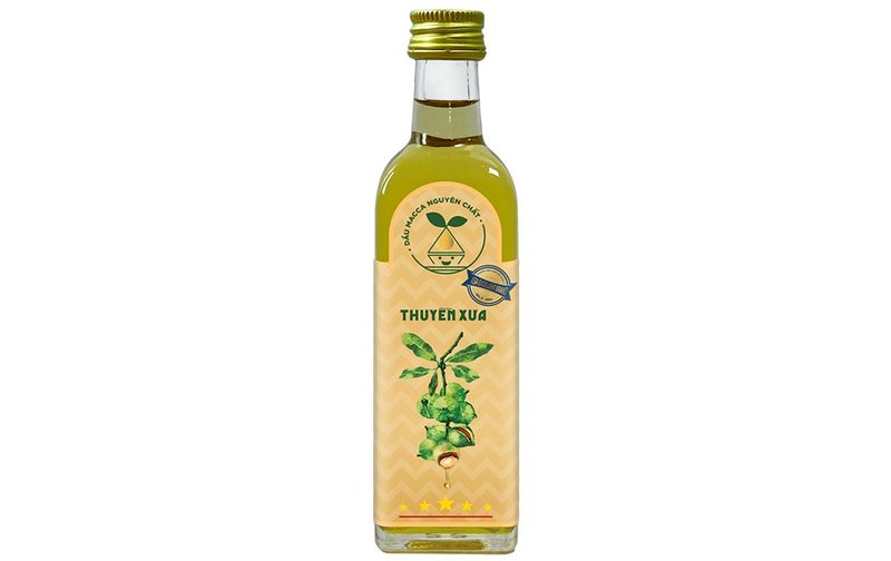 Dầu ăn dặm Thuyền Xưa macca nguyên chất 250ml (Trên 6 tháng)