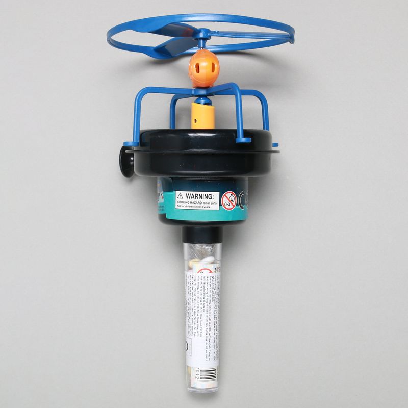 do-choi-nhua-cho-be-6