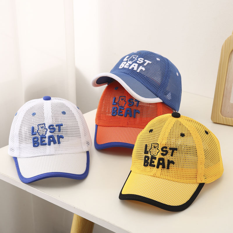 mu-luoi-trai-BH_Lost-Bear-luoi-mau-den-2