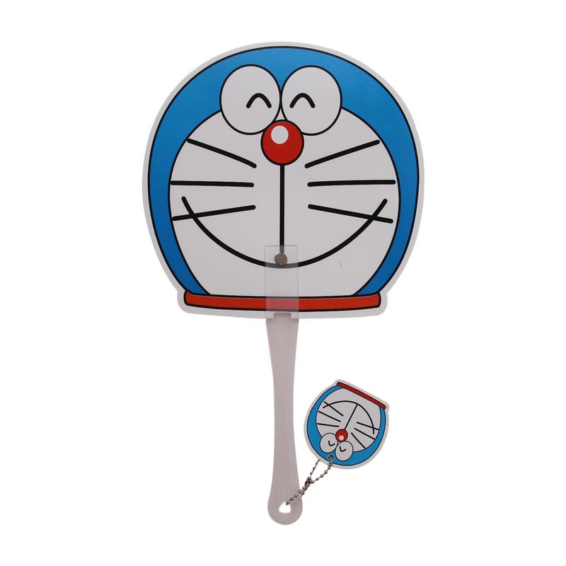 quat-tay-doraemon