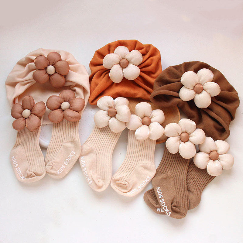 Set tất mũ turban Chicbaby đính hoa điệu đà