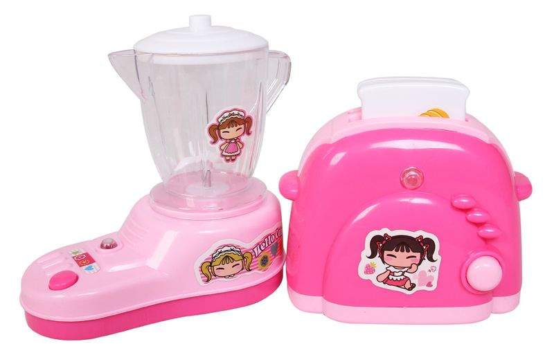 Bé ấn nút khởi động ở các dụng cụ để nghe âm thanh