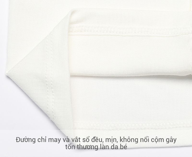 Bộ sơ sinh cài giữa dài tay Bibo's Petit LV260 trắng