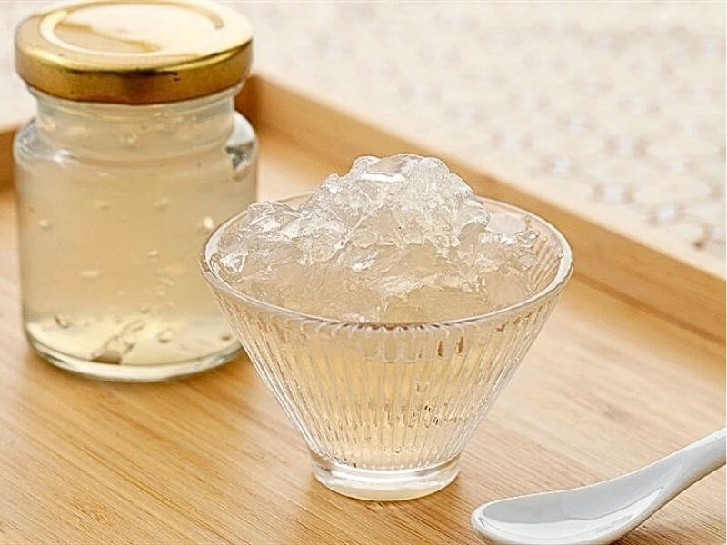 Nước yến cho bé bổ sung nhiều dưỡng chất cần thiết cho cơ thể