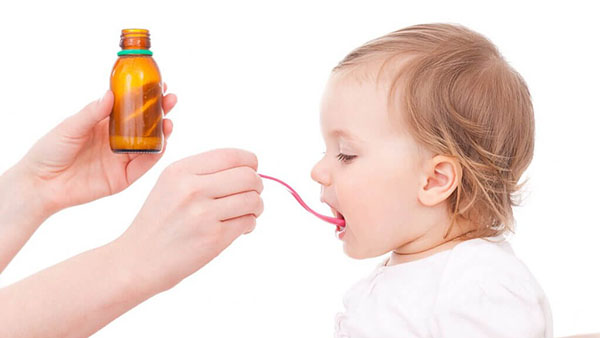 Siro cho bé có hương vị thơm ngon, dễ uống giúp cơ thể trẻ dễ hấp thu dinh dưỡng