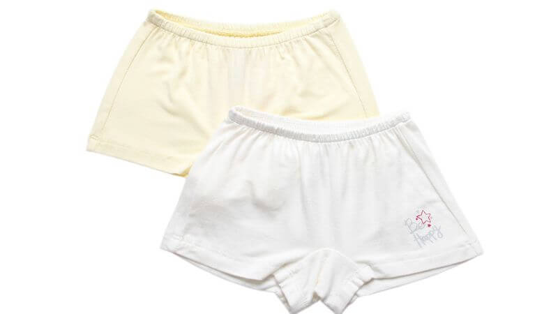 Quần lót bé gái in hình basic và dễ thương
