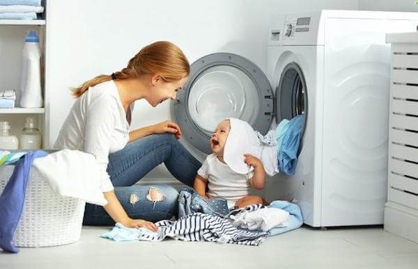 Chọn nước giặt xả phù hợp cho da bé