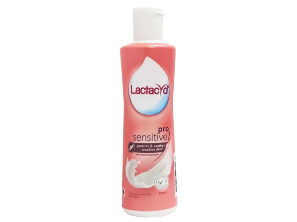  Dung dịch vệ sinh phụ nữ cao cấp Sensitive Pro
