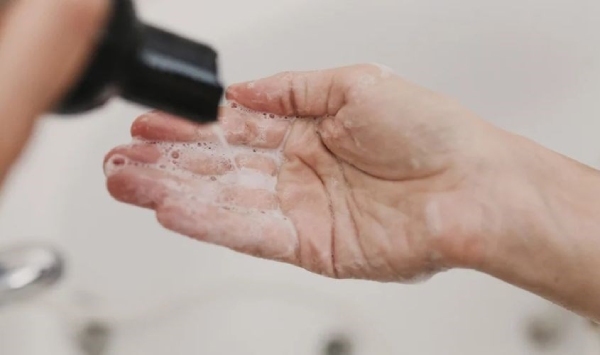  Dung dịch vệ sinh phụ nữ có thể sử dụng hàng ngày