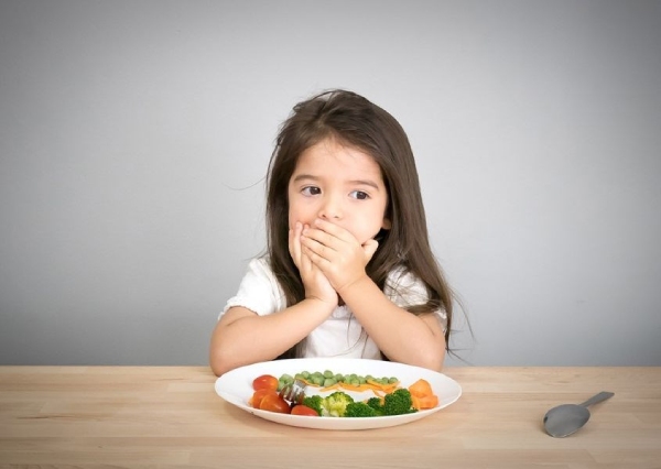  Bé kén ăn hay bỏ bữa là dấu hiệu của tiêu hóa kém