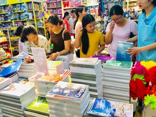  Nên ưu tiên cho bé những bộ dụng cụ có thương hiệu uy tín