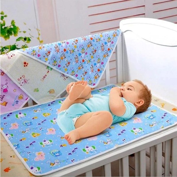 Giải đáp nhanh các thắc mắc khi dùng tấm lót sơ sinh cho bé