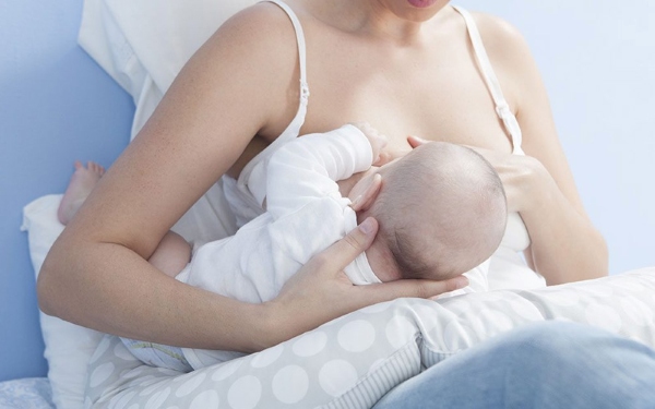Áo ngực cho bé bú giữ bầu ngực mẹ mềm mại và thoáng mát cả ngày
