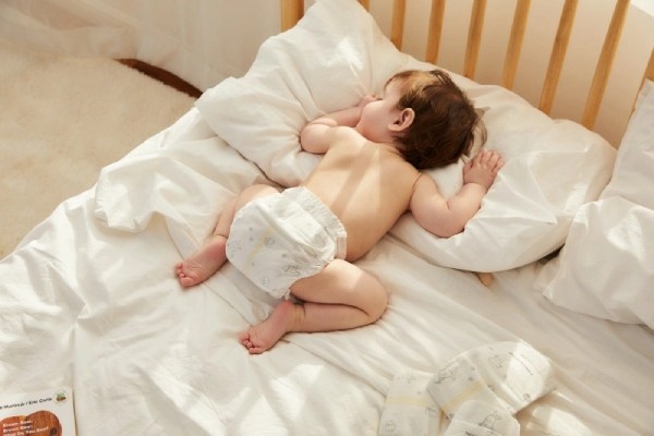 Chọn kích thước bỉm phù hợp cho bé