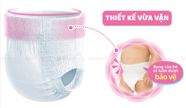 Tã quần Moony được thiết kế ôm sát cơ thể bé